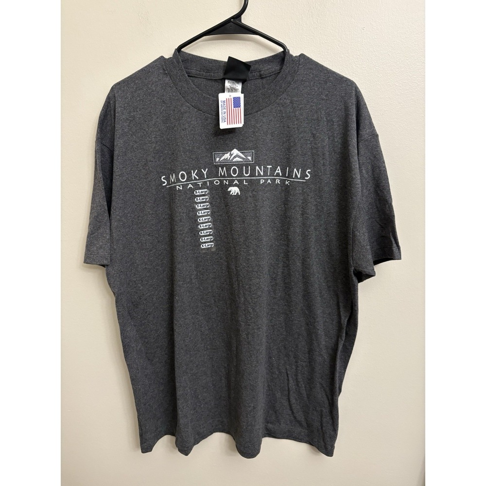 Great Smoky Mountains National Park T-Shirt Mens XL Gray Short Sleeve Bear NWT